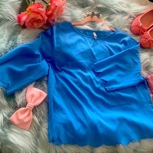 Boutique Scolloped Design Top